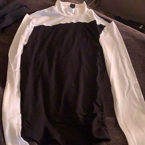 Black and white mesh slit turtleneck